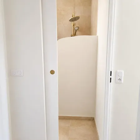 2 Clim Parking Grimaud