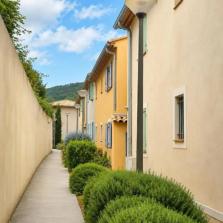 2 Clim Parking Appartement